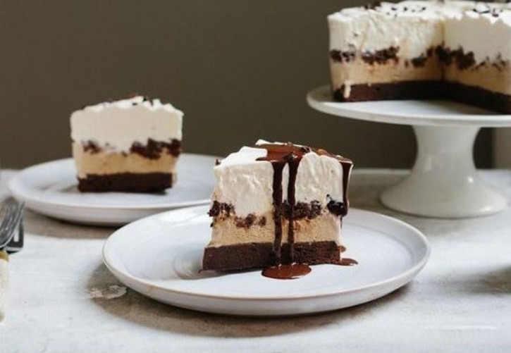 6. CHOCOLATE COFFEE ICE CREAM CAKE Sweet Dreams Are Made of These