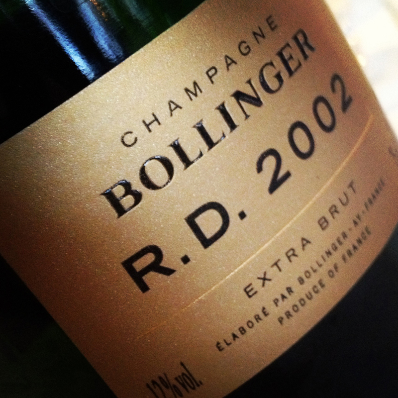 Champagnes with most beautiful bubbles tickle our fancies! | BeautifulNow